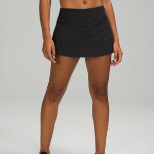 LULULEMON Pace Rival Mid-Rise Skirt 12” inseam (6)